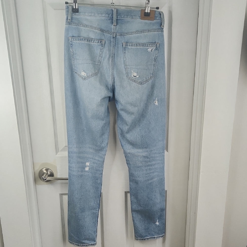 American Eagle Outfitters Blue High Rise Distressed Jeans - Picture 3 of 4